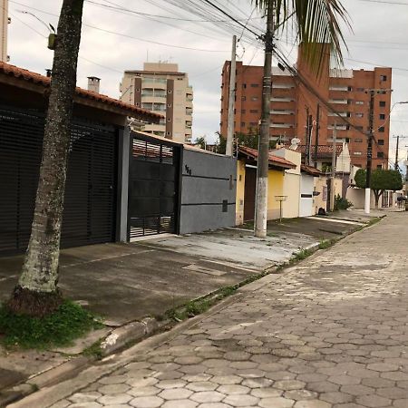 Casa Na Martim De Sa - 50M Da Praia Com Piscina 까라과따뚜바 외부 사진