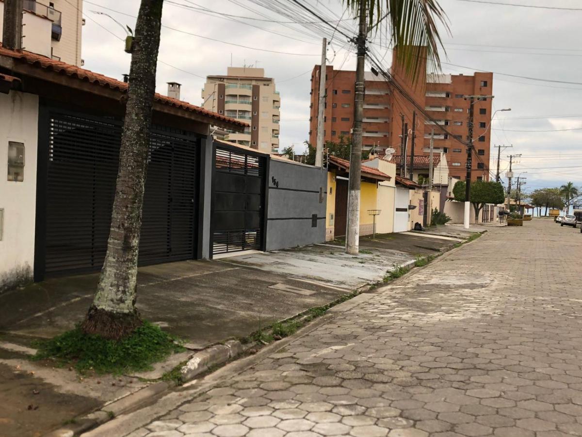 Casa Na Martim De Sa - 50M Da Praia Com Piscina 까라과따뚜바 외부 사진